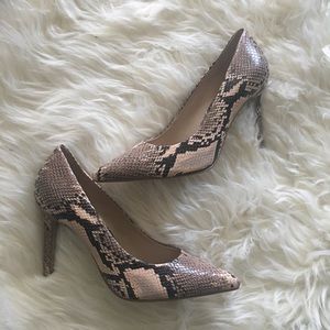 Python heel